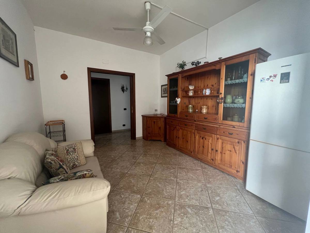 Foto 13 di 47 - Appartamento in vendita a Taranto