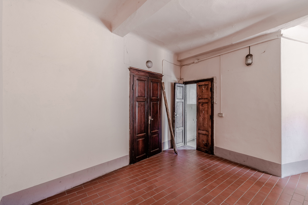 Foto 20 di 29 - Palazzo o stabile in vendita a Castelnuovo Garfagnana