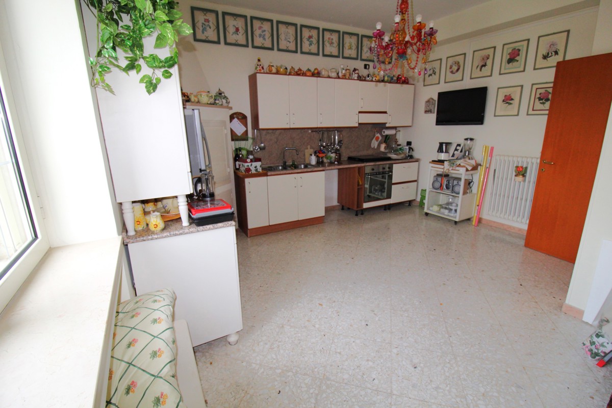 Foto 3 di 16 - Appartamento in vendita a Casamassima