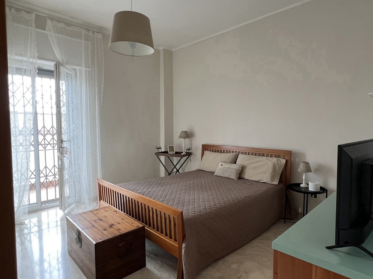 Foto 4 di 32 - Appartamento in vendita a Taranto