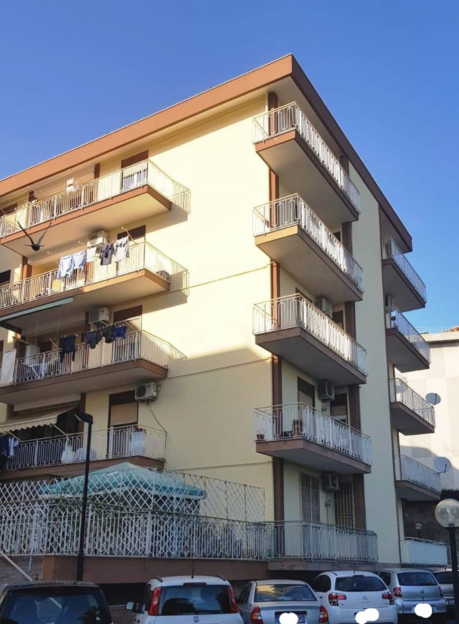 Foto 2 di 32 - Appartamento in vendita a Tremestieri Etneo
