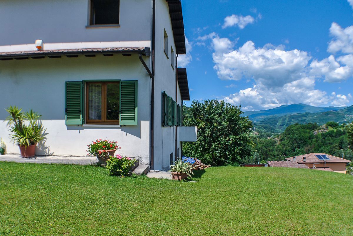 Foto 20 di 35 - Villa in vendita a Camporgiano