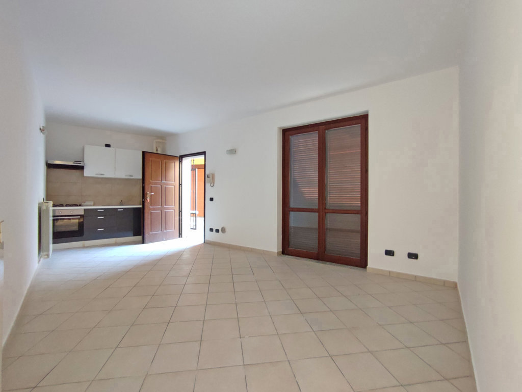 Foto 2 di 11 - Appartamento in vendita a Paruzzaro