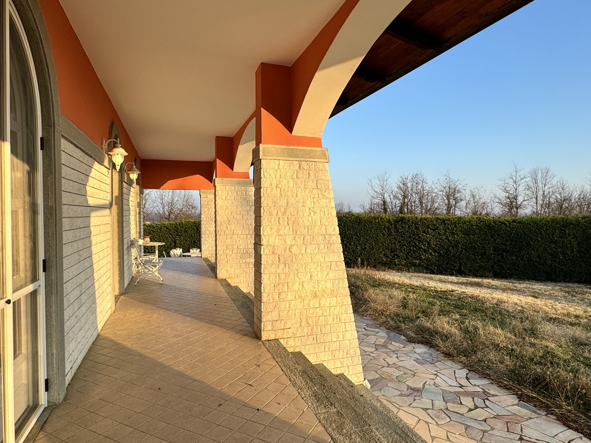 Foto 50 di 54 - Villa in vendita a Castelnuovo Don Bosco