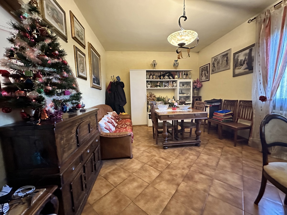 Foto 19 di 38 - Appartamento in vendita a Campi Bisenzio
