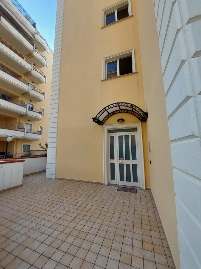Foto 19 di 26 - Appartamento in vendita a Alba Adriatica