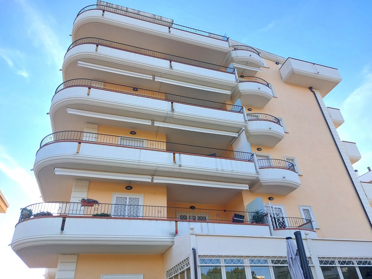 Foto 23 di 26 - Appartamento in vendita a Alba Adriatica