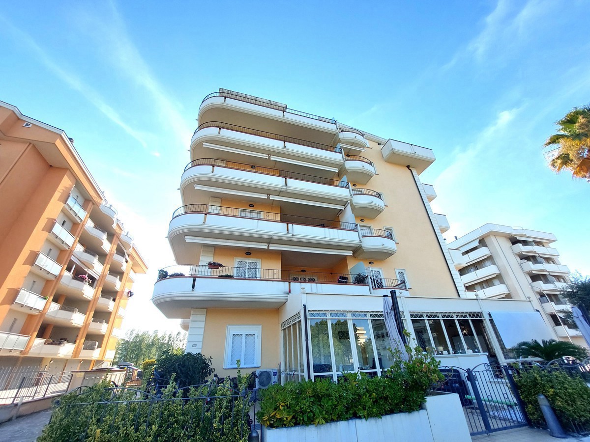 Foto 15 di 26 - Appartamento in vendita a Alba Adriatica