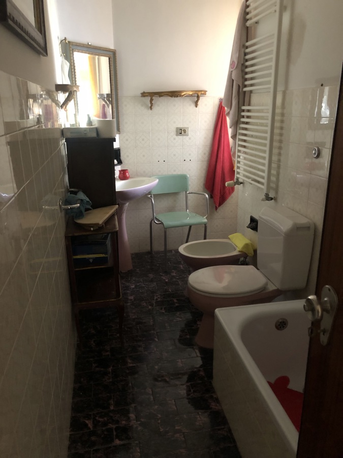 Foto 10 di 39 - Appartamento in vendita a Sanremo
