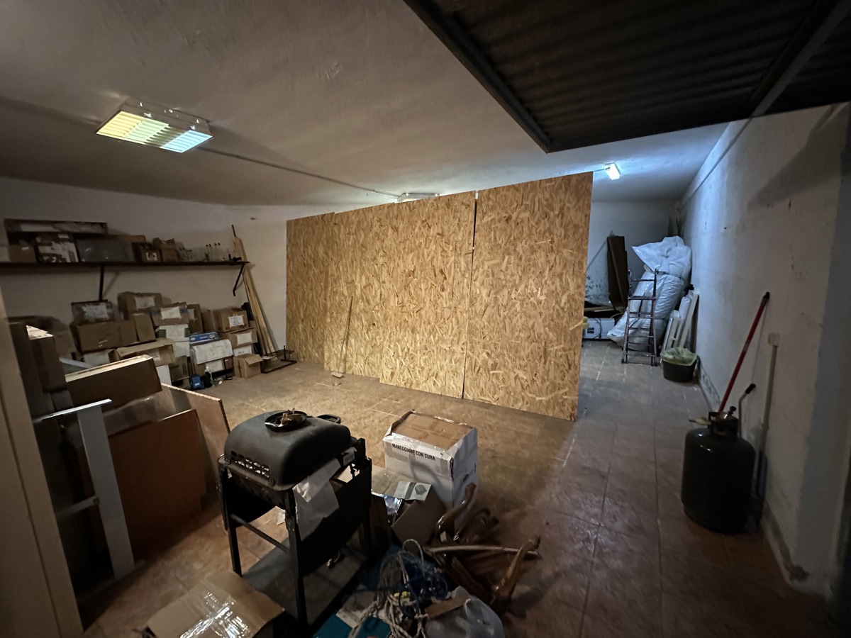 Foto 2 di 5 - Garage in vendita a Nepi