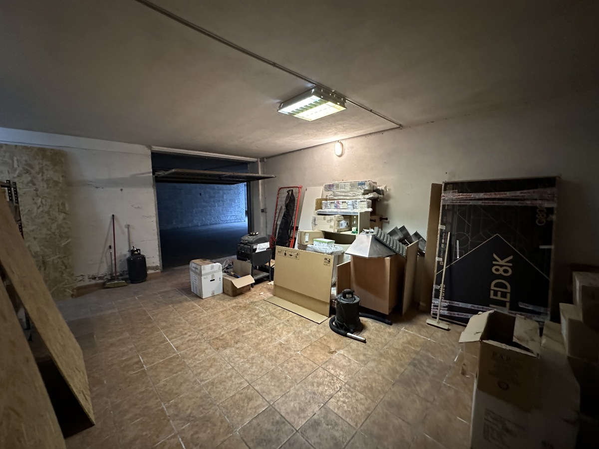 Foto 1 di 5 - Garage in vendita a Nepi