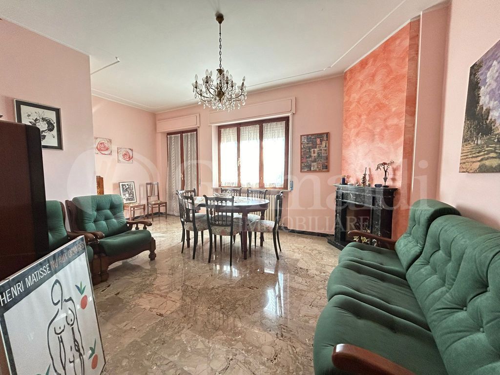 Foto 16 di 37 - Appartamento in vendita a Jesi