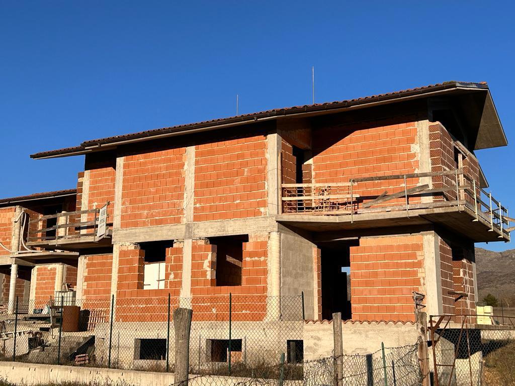 Foto 9 di 11 - Villa a schiera in vendita a Avezzano
