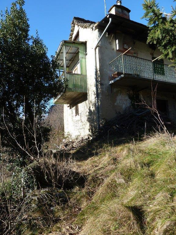 Foto 5 di 16 - Casa indipendente in vendita a Varzo
