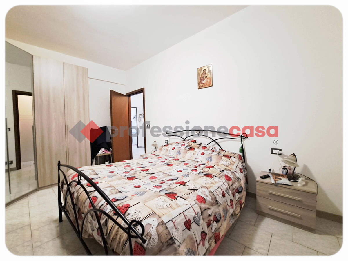 Foto 22 di 27 - Appartamento in vendita a Livorno