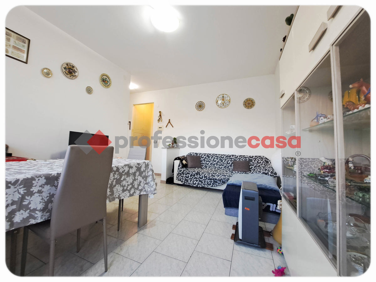 Foto 4 di 27 - Appartamento in vendita a Livorno