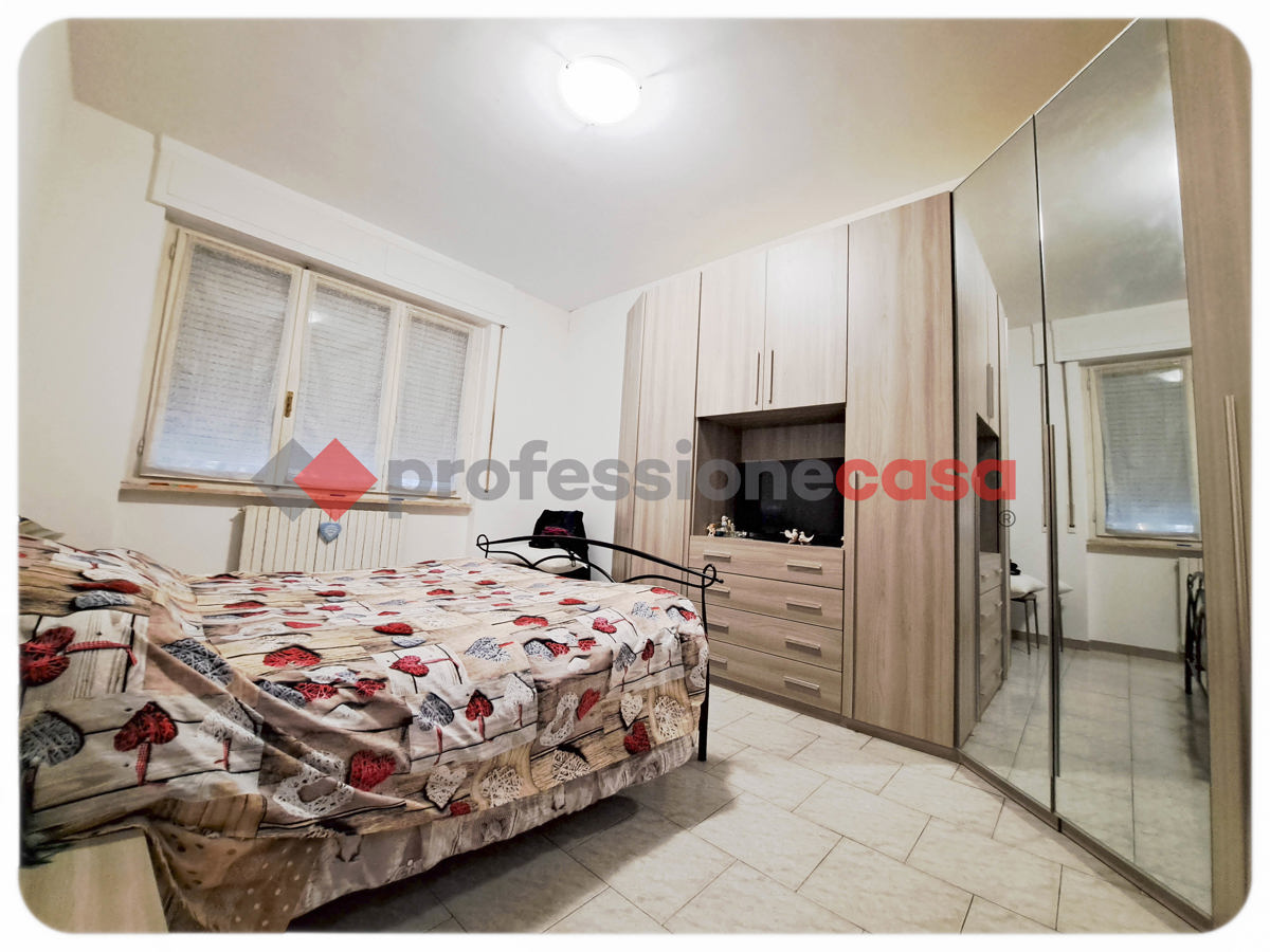 Foto 20 di 27 - Appartamento in vendita a Livorno