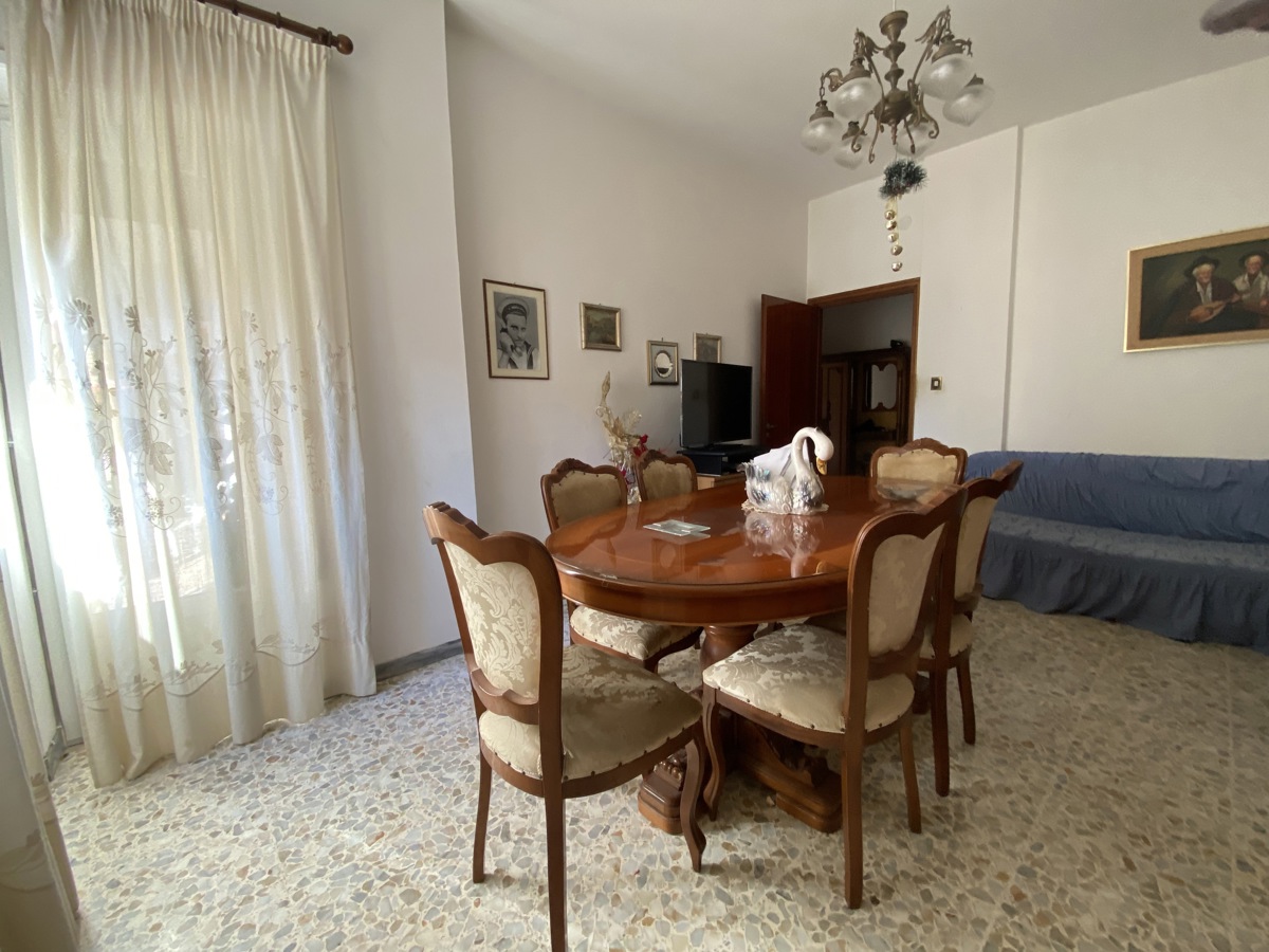 Foto 3 di 23 - Appartamento in vendita a Formia