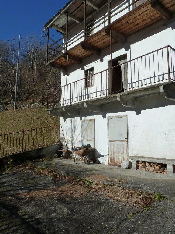 Foto 8 di 27 - Casa indipendente in vendita a Varzo