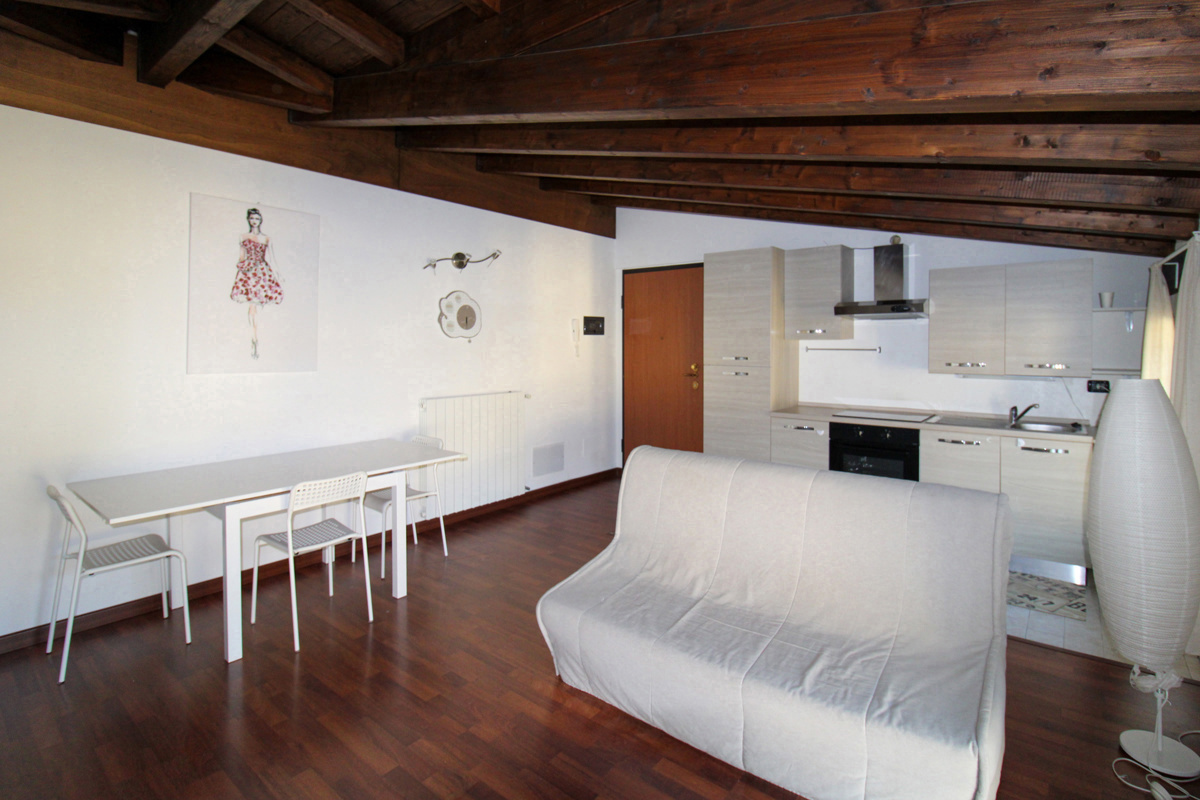 Foto 16 di 21 - Appartamento in affitto a Alta Valle Intelvi