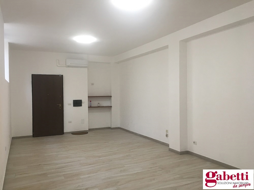 Foto 8 di 12 - Appartamento in affitto a Alghero