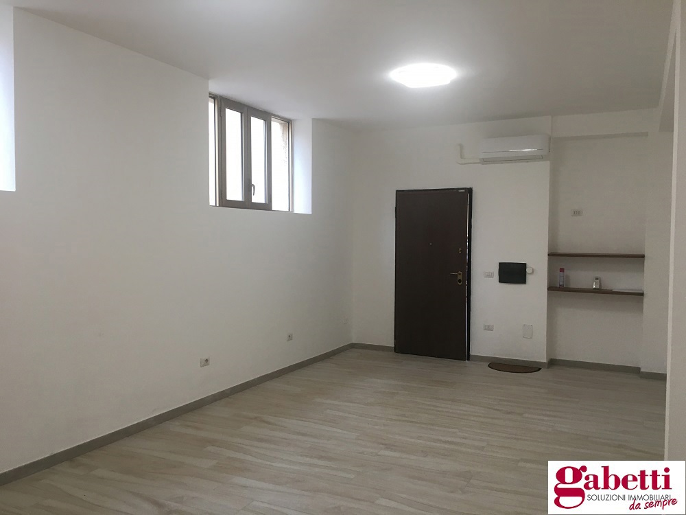 Foto 7 di 12 - Appartamento in affitto a Alghero