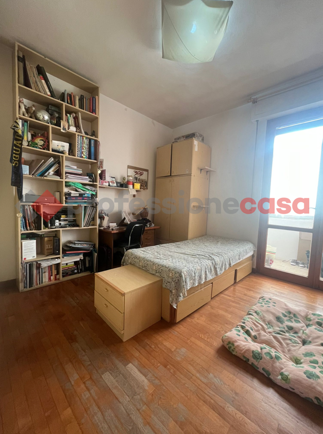 Foto 10 di 11 - Appartamento in vendita a Livorno