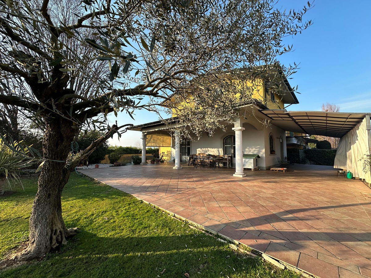 Foto 4 di 40 - Villa a schiera in vendita a Maclodio