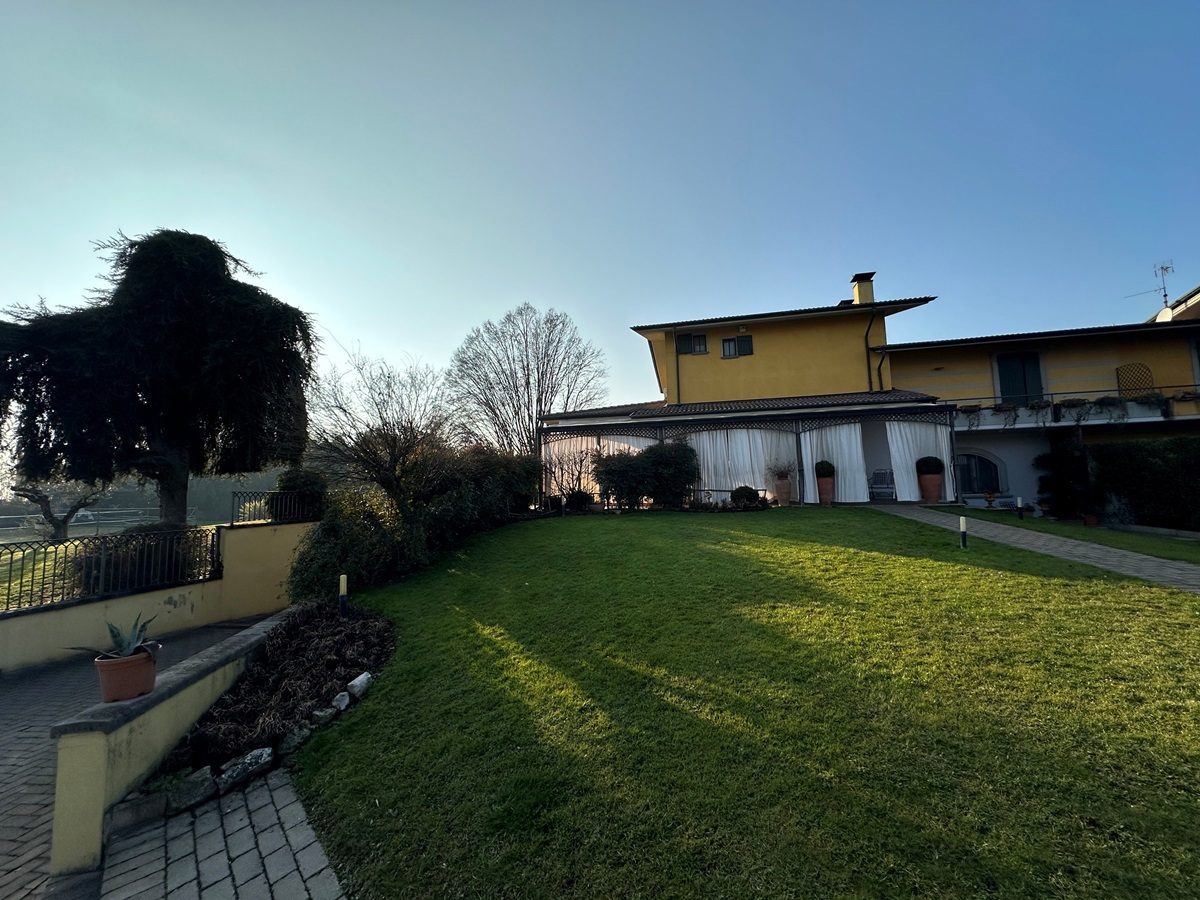 Foto 14 di 40 - Villa a schiera in vendita a Maclodio