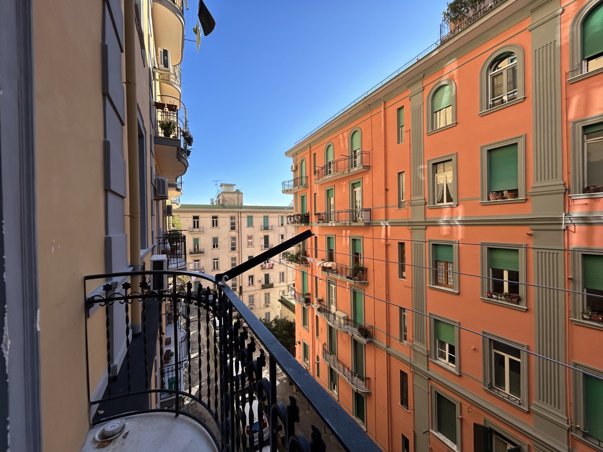 Foto 17 di 27 - Appartamento in vendita a Napoli