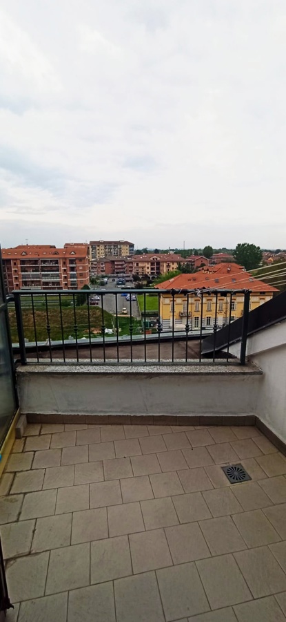 Foto 3 di 44 - Appartamento in vendita a Chivasso