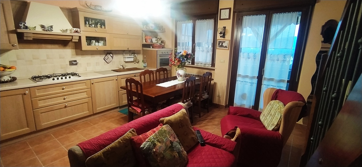 Foto 10 di 44 - Appartamento in vendita a Chivasso