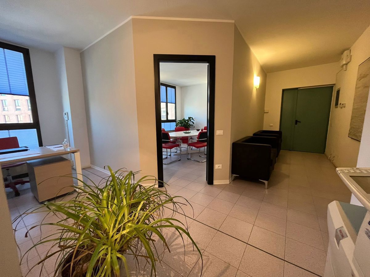 Foto 1 di 16 - Appartamento in vendita a Ravenna