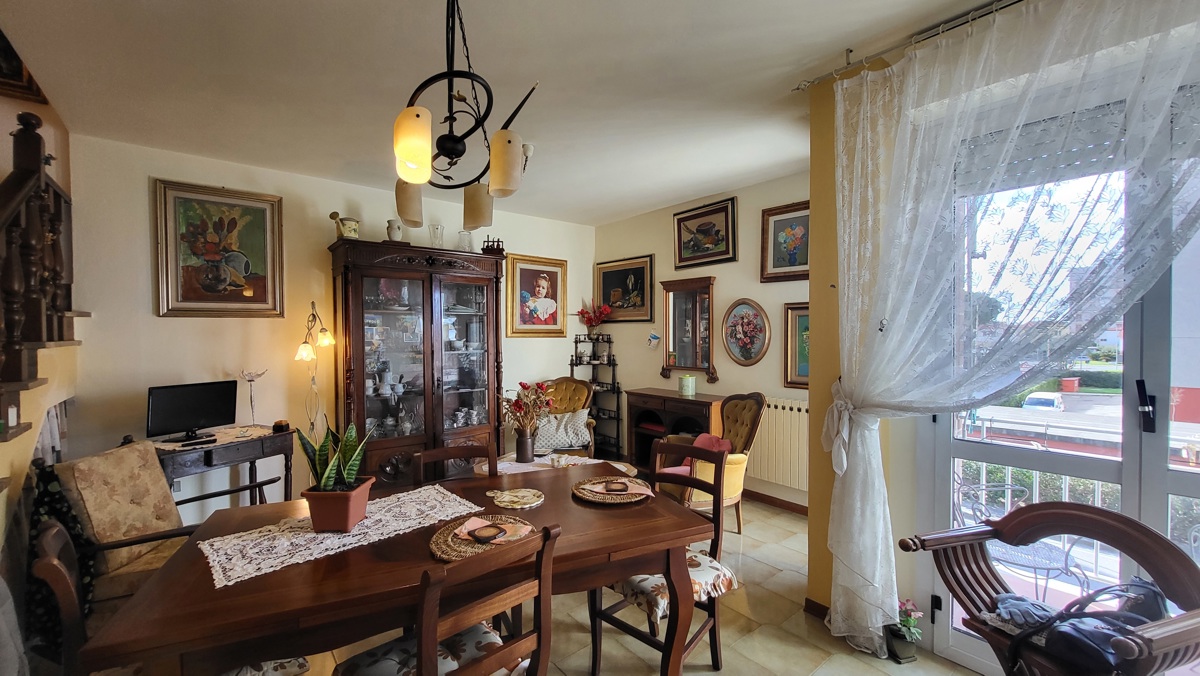 Foto 5 di 41 - Appartamento in vendita a Rosignano Marittimo