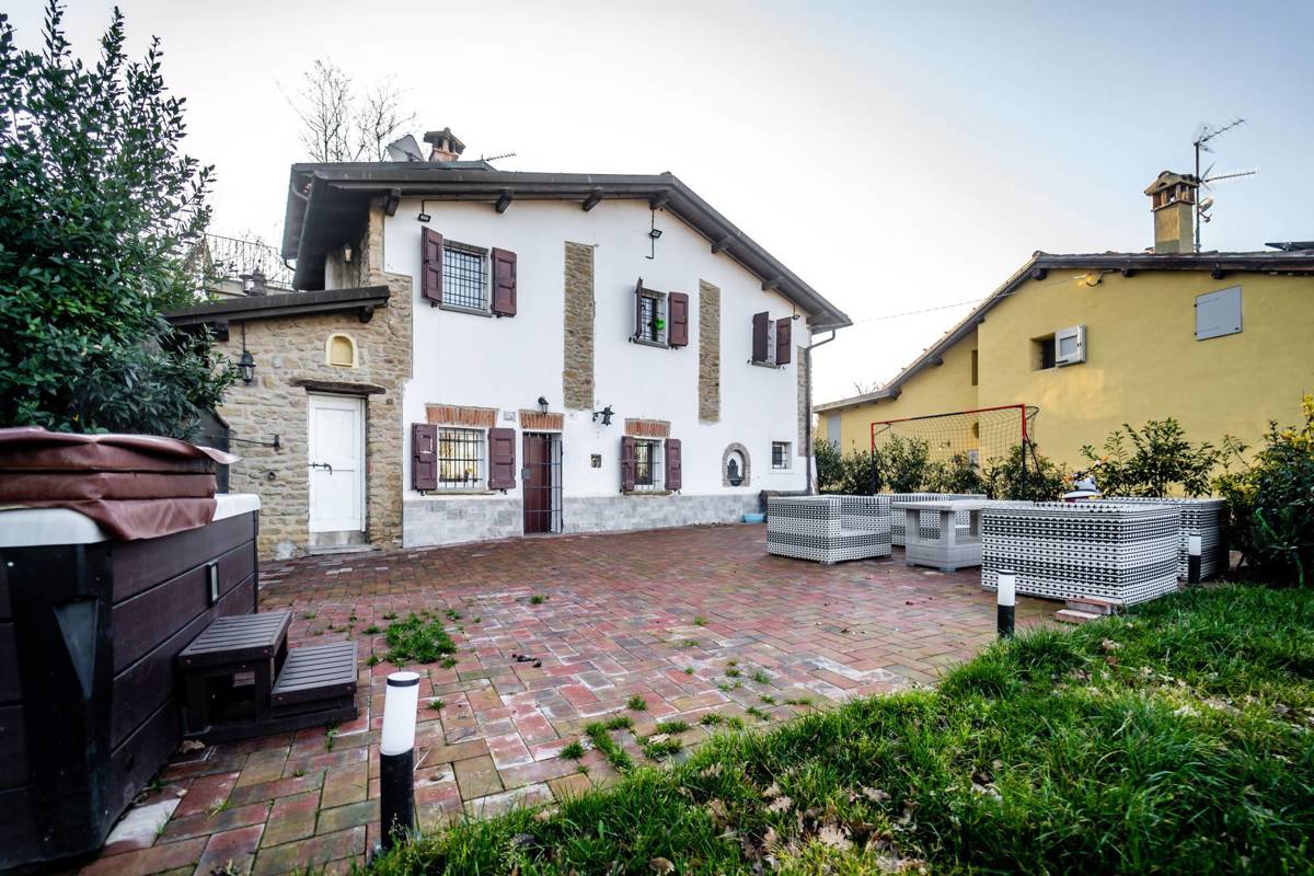 Casa indipendente in vendita a Sasso Marconi