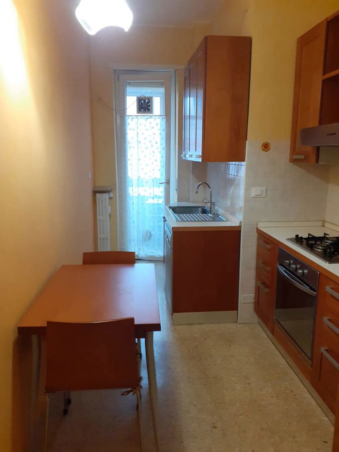 Foto 6 di 11 - Appartamento in affitto a Verona