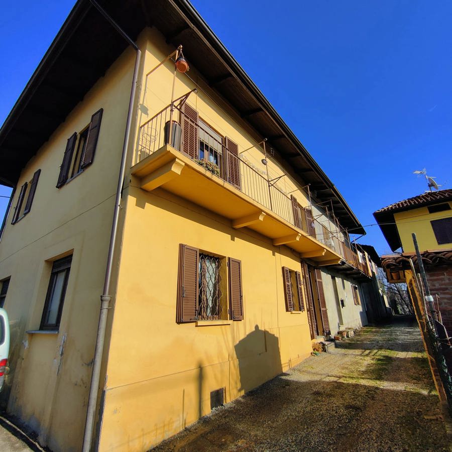 Foto 7 di 27 - Casa indipendente in vendita a Biella