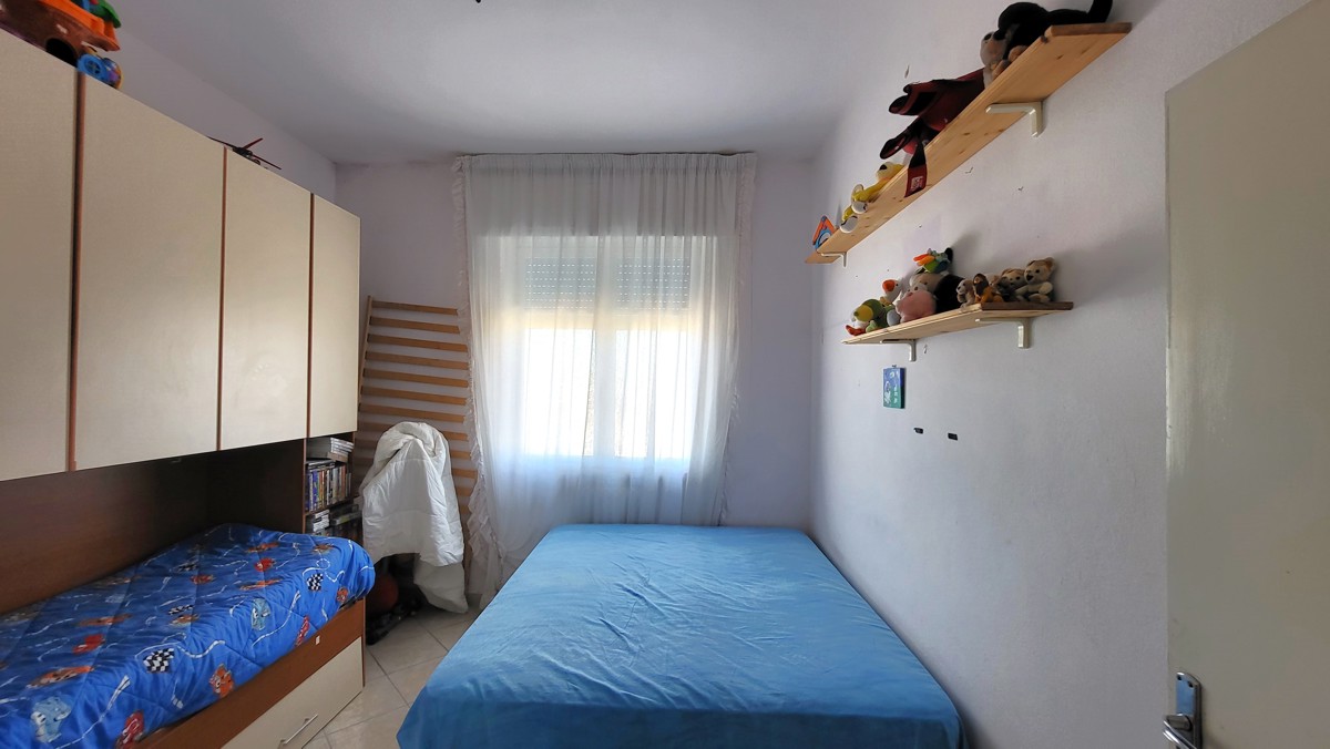 Foto 13 di 17 - Appartamento in vendita a Cecina