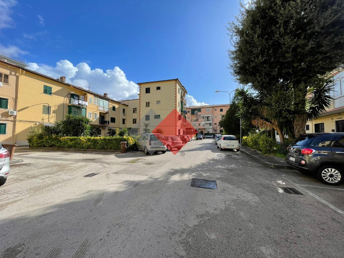 Foto 3 di 23 - Appartamento in vendita a Portici