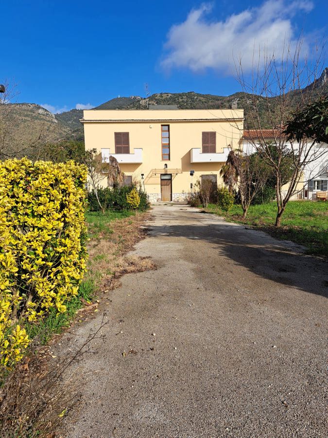 Foto 4 di 26 - Villa a schiera in vendita a Cassino