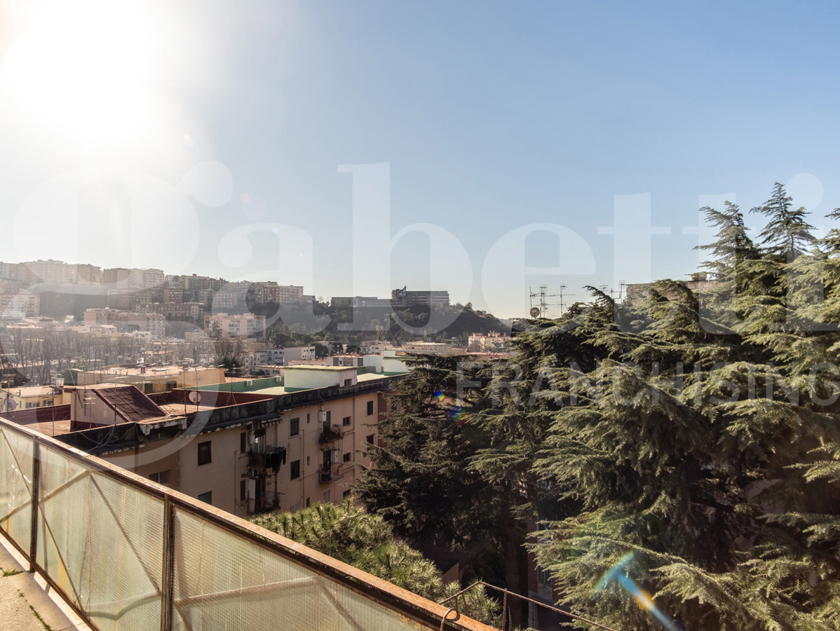 Foto 19 di 29 - Appartamento in affitto a Napoli