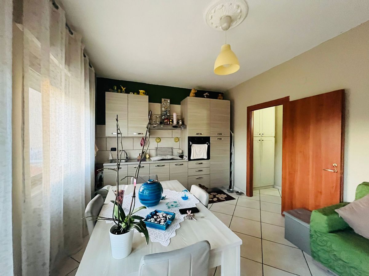 Foto 2 di 10 - Appartamento in vendita a Napoli