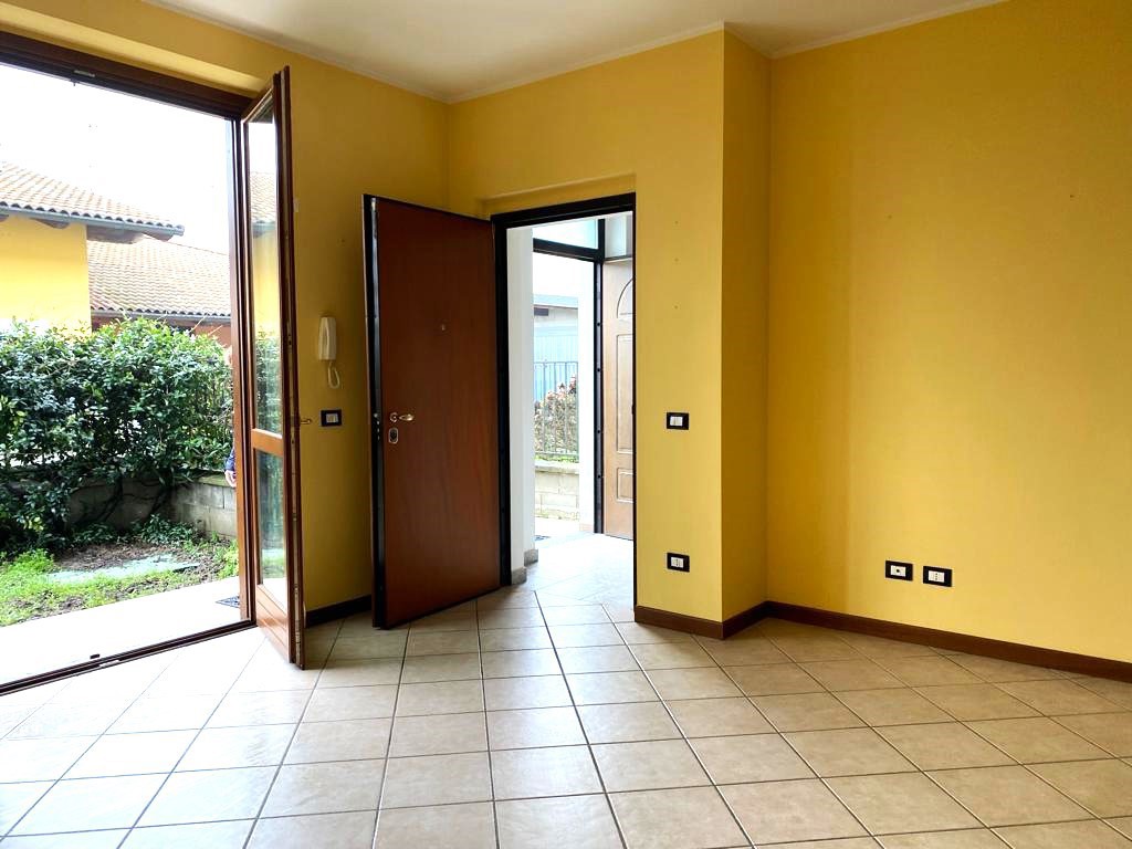 Foto 3 di 25 - Appartamento in vendita a Zerbol