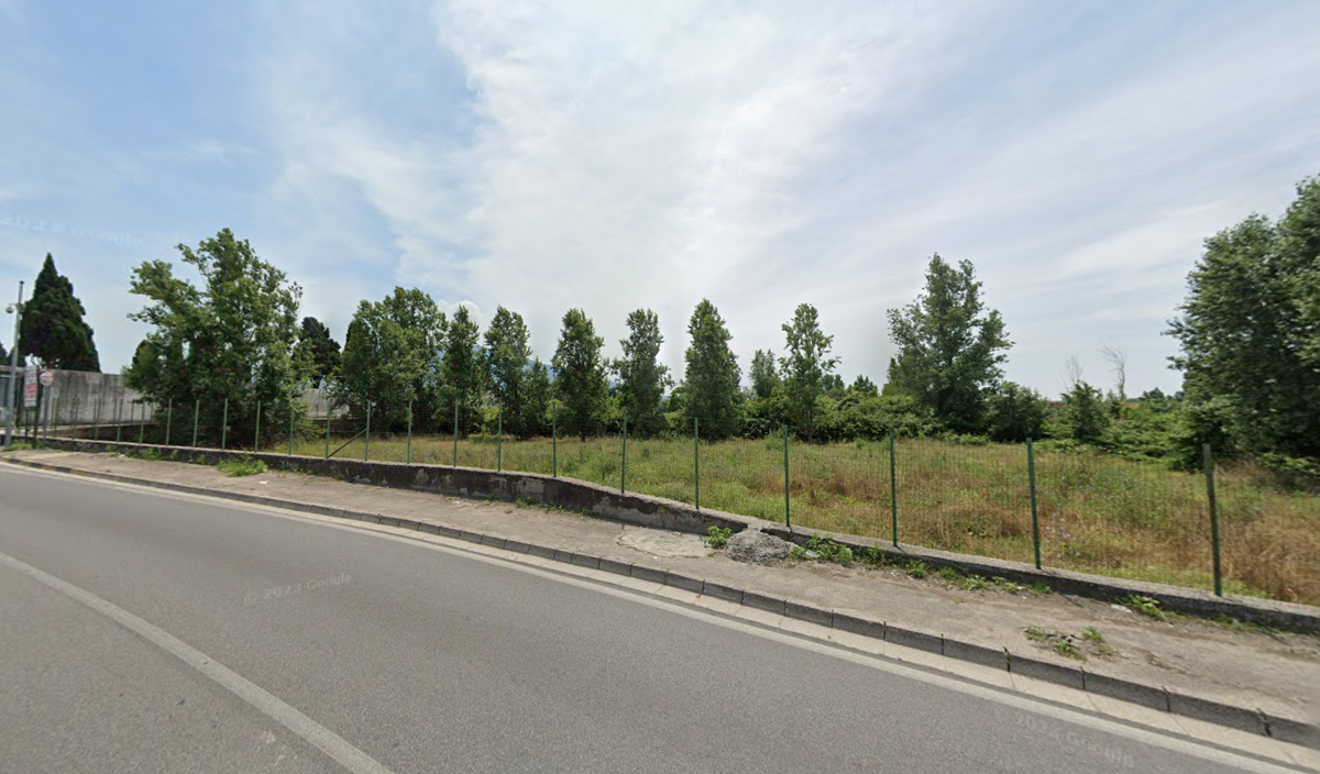 Foto 2 di 6 - Terreno in vendita a Pomigliano d'Arco