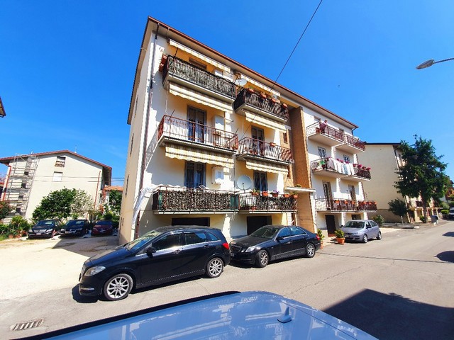 Foto 2 di 11 - Appartamento in vendita a Assisi