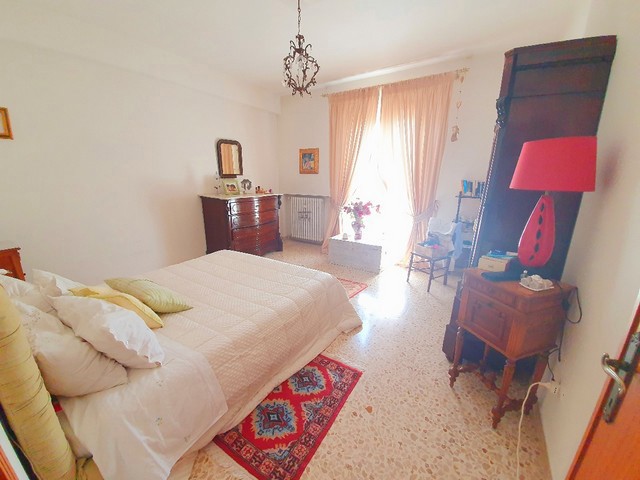 Foto 9 di 11 - Appartamento in vendita a Assisi