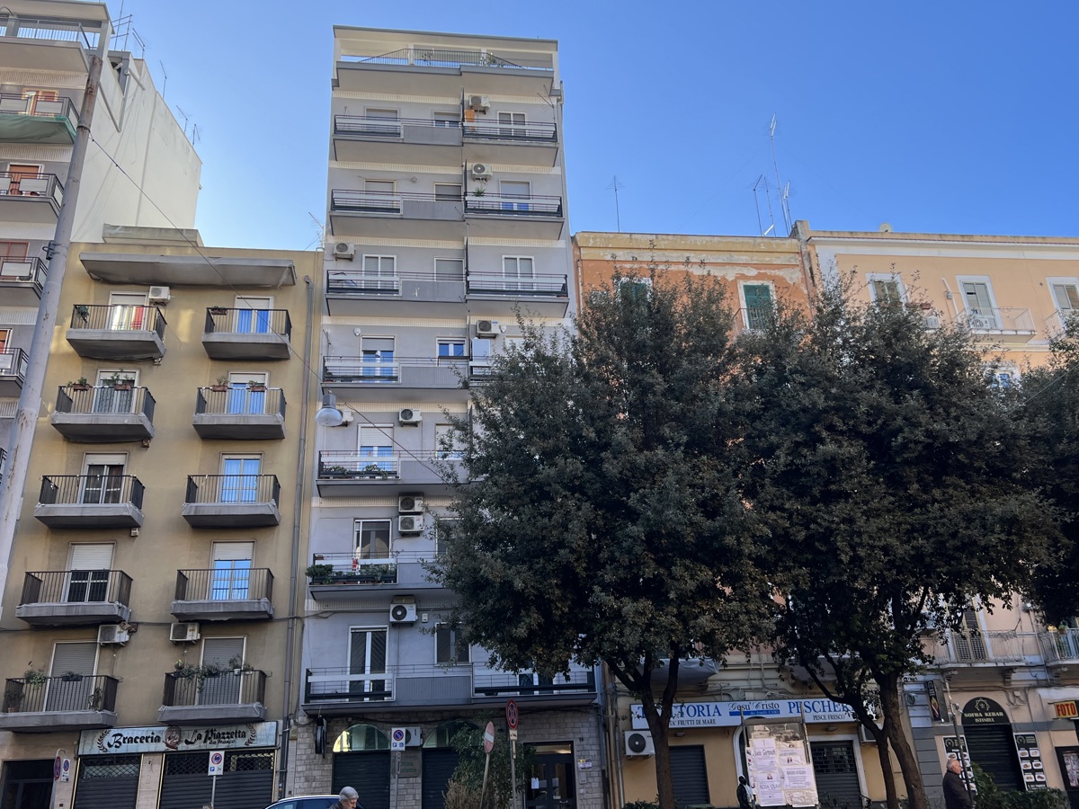 Foto 1 di 19 - Appartamento in vendita a Taranto