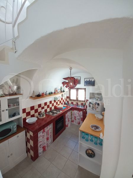 Foto 15 di 35 - Casa indipendente in vendita a Castrignano del Capo