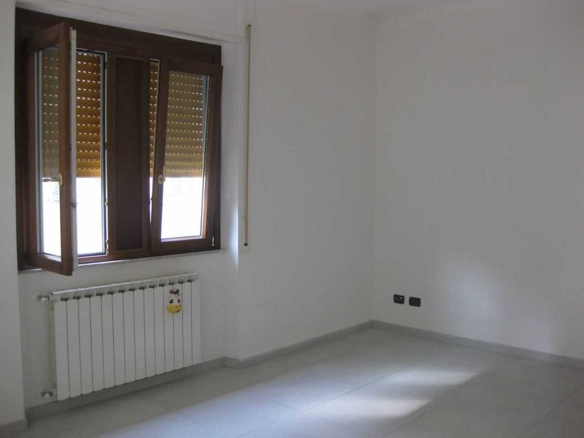 Foto 1 di 15 - Appartamento in vendita a La Spezia