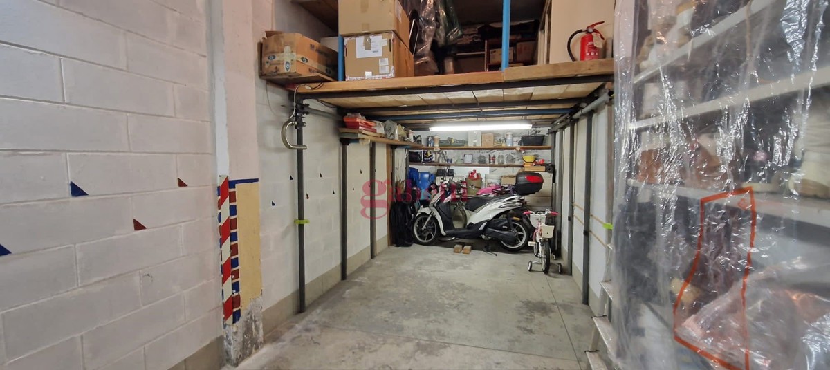 Foto 3 di 4 - Garage in vendita a Firenze